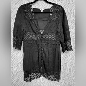Elegant Black Lace Women's Top